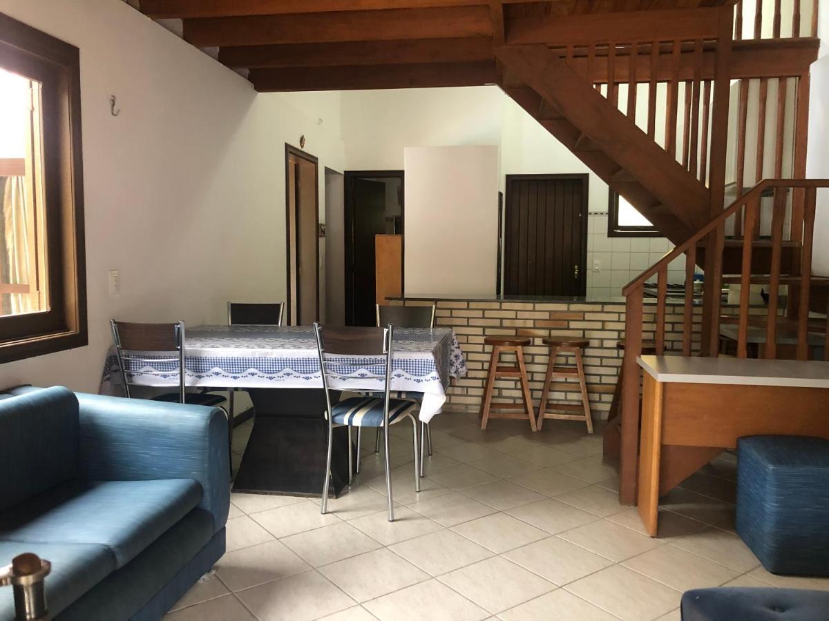 Linda Casa Com Piscina Em Bombinhas, Espaco Inteiro Ngoại thất bức ảnh